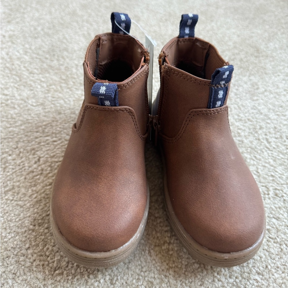 Toddler Cat & Jack boots. Size 7, NWT never worn